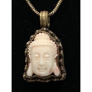 Vintage Budha Head Necklace - 18" Chain Excellent Condition